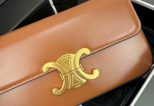 Celine A002 20250430 0004