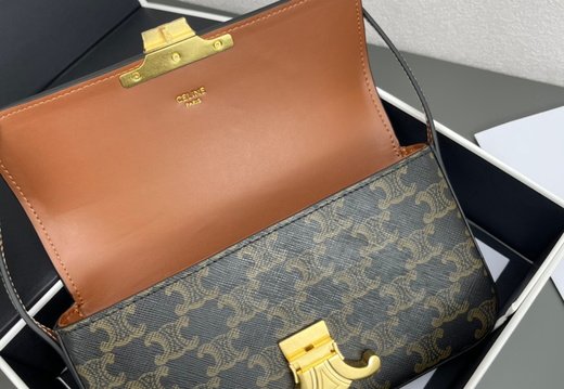 Celine A002 20250430 0035