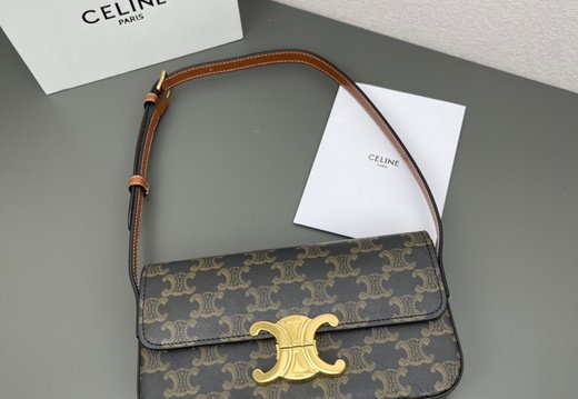 Celine A002 20250430 0037