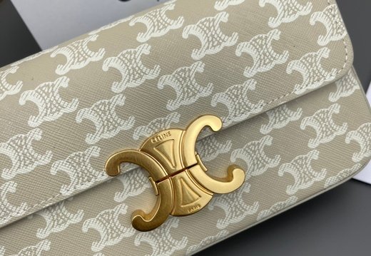 Celine A002 20250430 0039