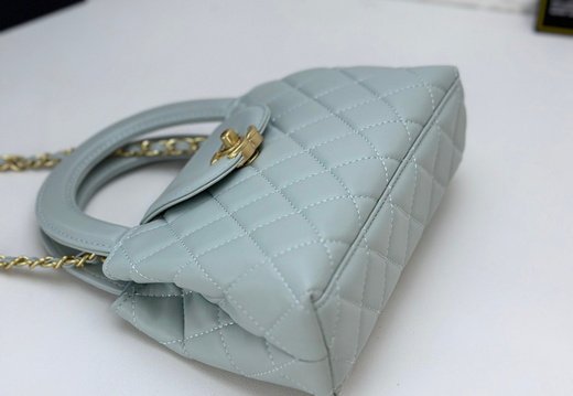 Chanel A002 20250430 0006