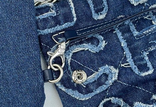 Chanel A002 20250430 0026