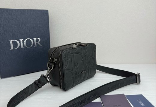 Dior A002 20250430 0014