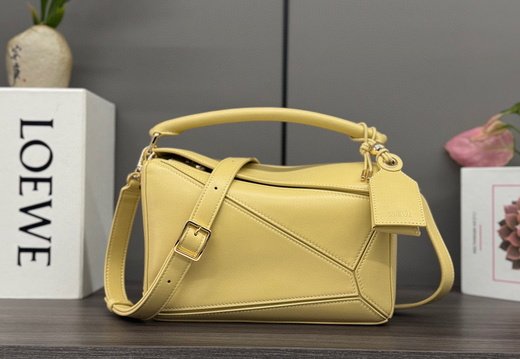 Loewe A016 20250623 0016