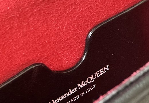 A011 ALEXANDER MCQUEEN 202503200006