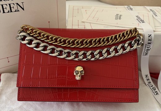 A011 ALEXANDER MCQUEEN 202503200019