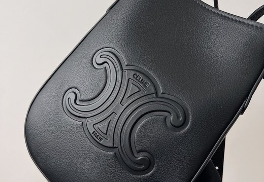 A011 Celine 202503200007