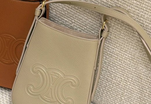 A011 Celine 202503200021