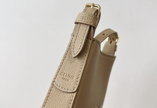 A011 Celine 202503200041