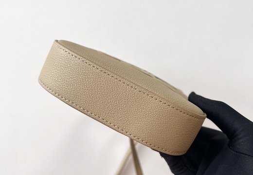 A011 Celine 202503200043