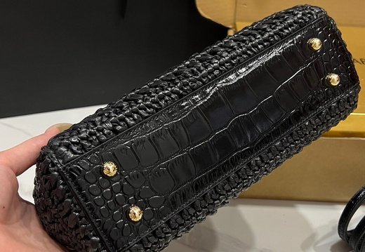 A012 DG 202503200037