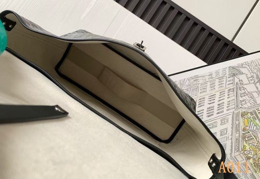 A011 Goyard 202503200002