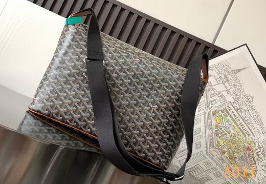 A011 Goyard 202503200016