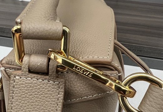 A016 Loewe 202503200003