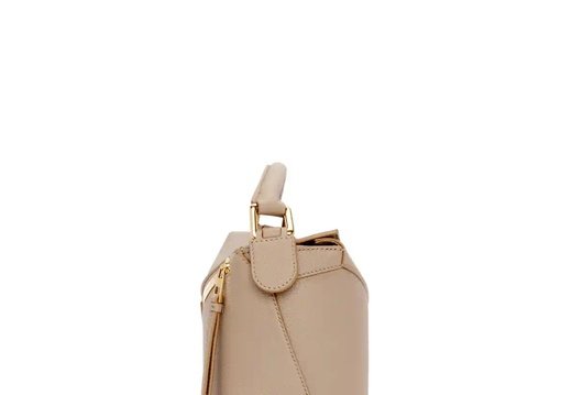 A016 Loewe 202503200015