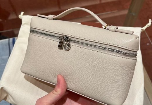 A012 Loro Piana 202503200004