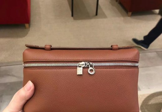 A012 Loro Piana 202503200043