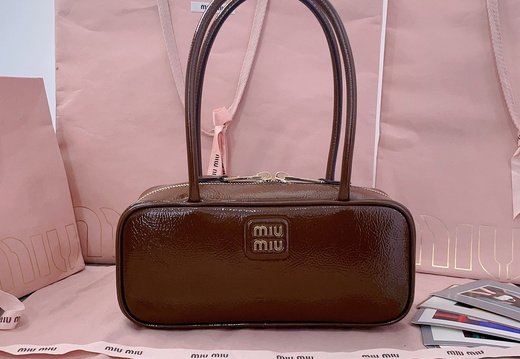A011 Miumiu 202503200008