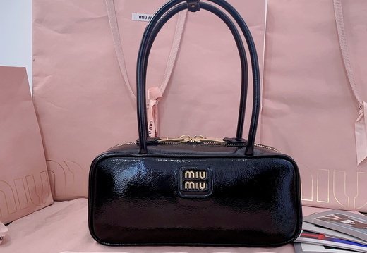 A011 Miumiu 202503200022