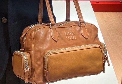 A011 Miumiu 202503200039