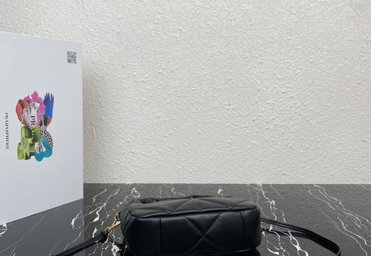 Prada A011 202503200005