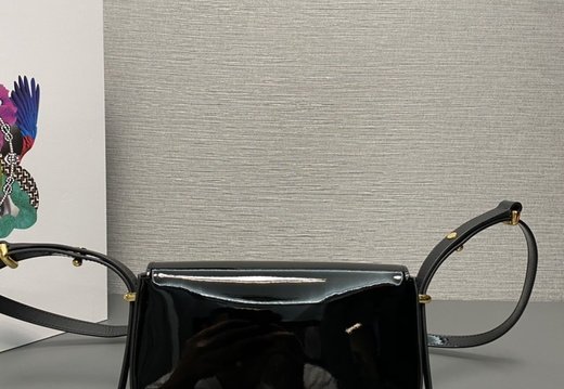 Prada A011 202503200027