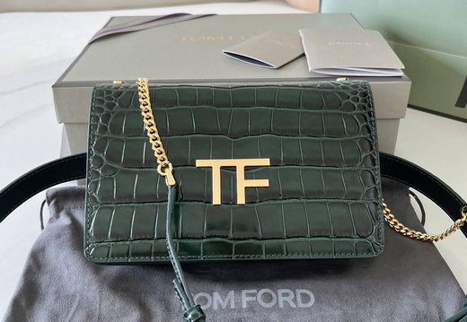 Tom Ford A011 202503200030