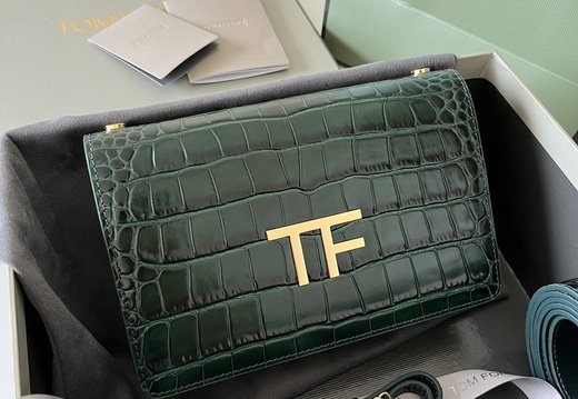 Tom Ford A011 202503200032