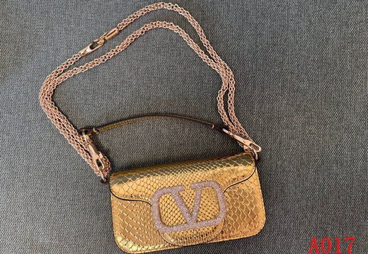 Valentino A017 202503200002