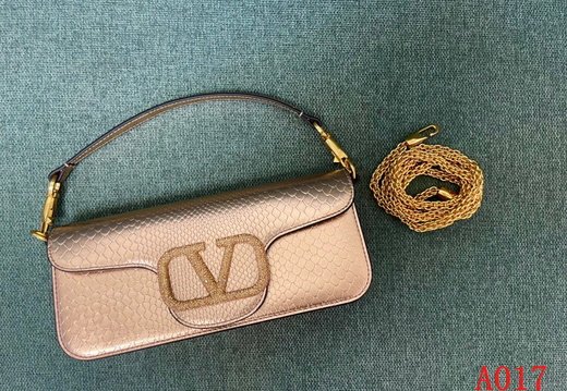 Valentino A017 202503200003