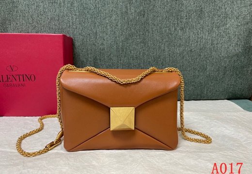 Valentino A017 202503200014