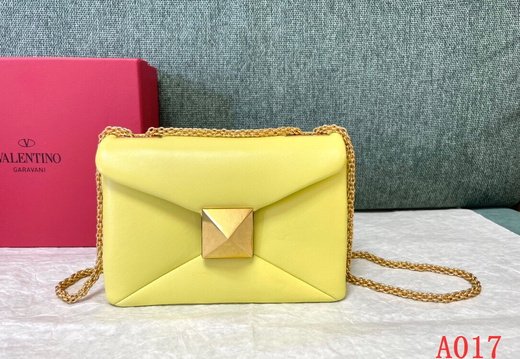 Valentino A017 202503200015