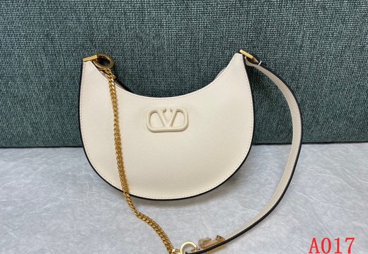 Valentino A017 202503200026