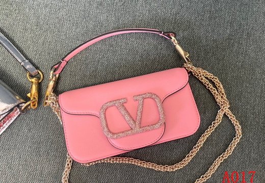 Valentino A017 202503200030