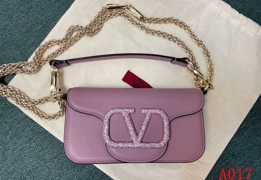 Valentino A017 202503200031