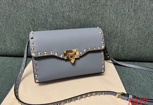 Valentino A017 202503200034