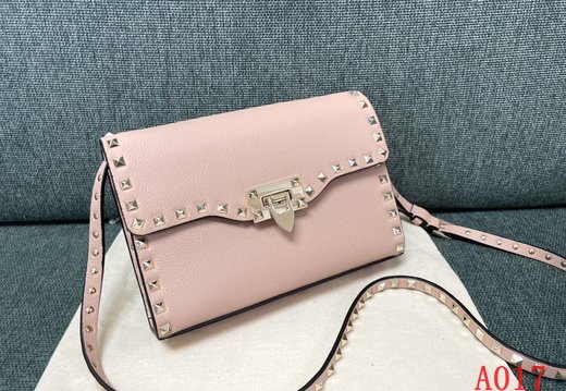 Valentino A017 202503200035