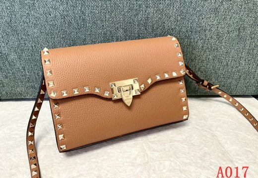 Valentino A017 202503200037