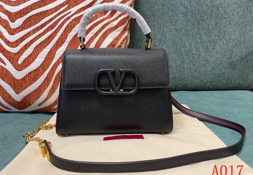 Valentino A017 202503200040