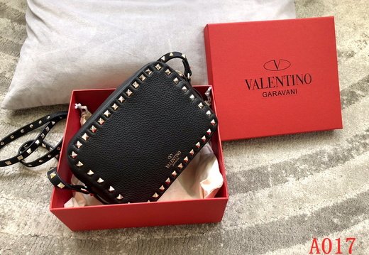 Valentino A017 202503200045
