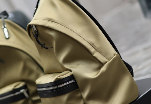 YSL A011 202503200014