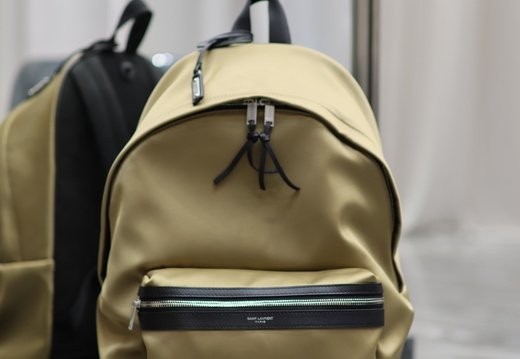 YSL A011 202503200021