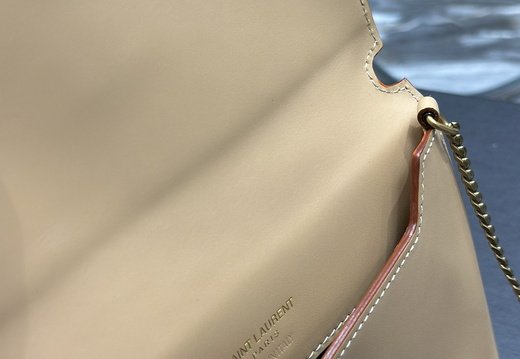 YSL A011 202503200032