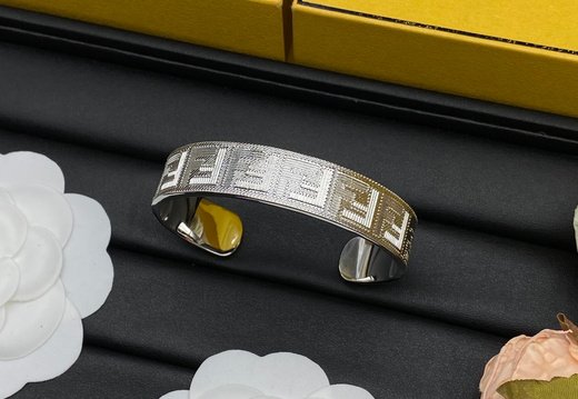 Bangle Fendi 0019