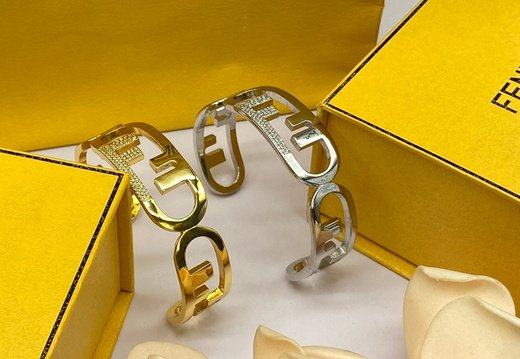 Bangle Fendi 0021