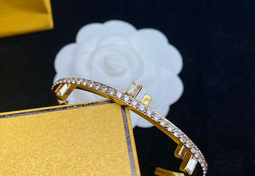 Bangle Fendi 0028