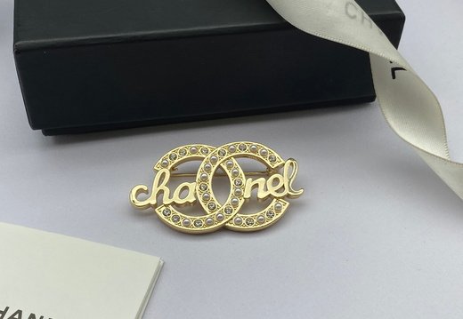 Brooch Chanel 0021
