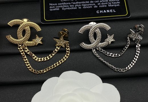 Brooch Chanel 0026