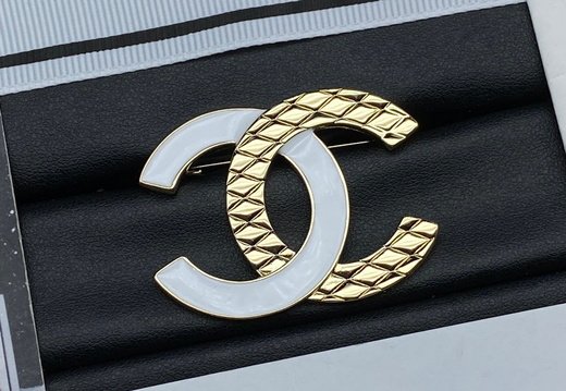 Brooch Chanel 0033