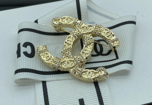 Brooch Chanel 0041